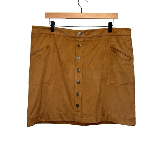 Reitman's Tan Faux Suede Button Down Mini Skirt Size 2x - Picture 1 of 14